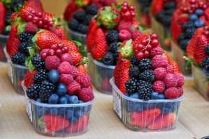 healthy summer snacks raspberry and blueberry lot